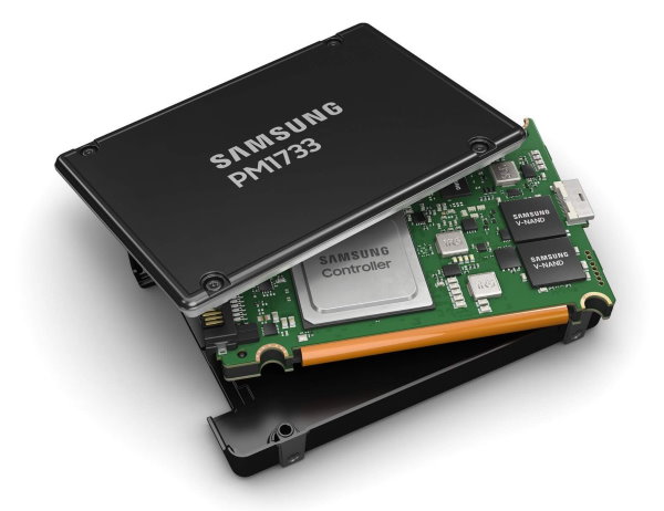 Samsung PM1733